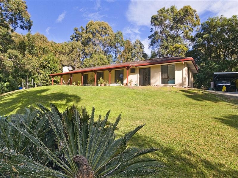11 Evergreen Drive, Elanora QLD 4221