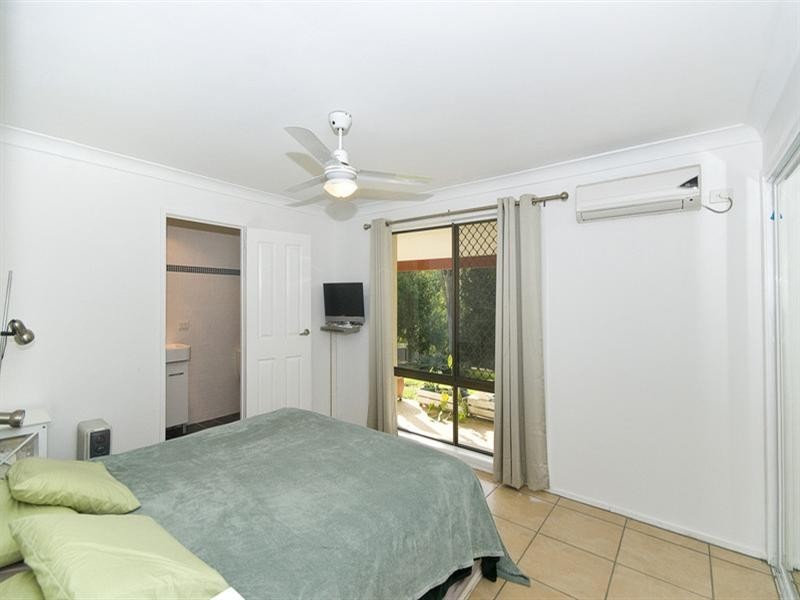 11 Evergreen Drive, Elanora QLD 4221