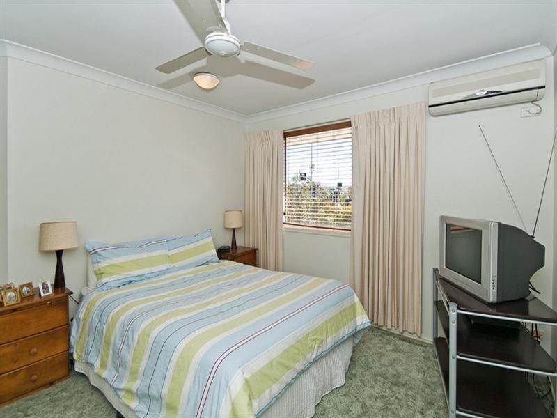 16/9 Harrier Drive, Burleigh Waters QLD 4220