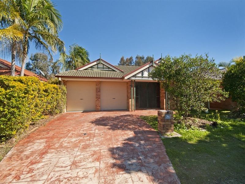 8 Baumea Court, Elanora QLD 4221