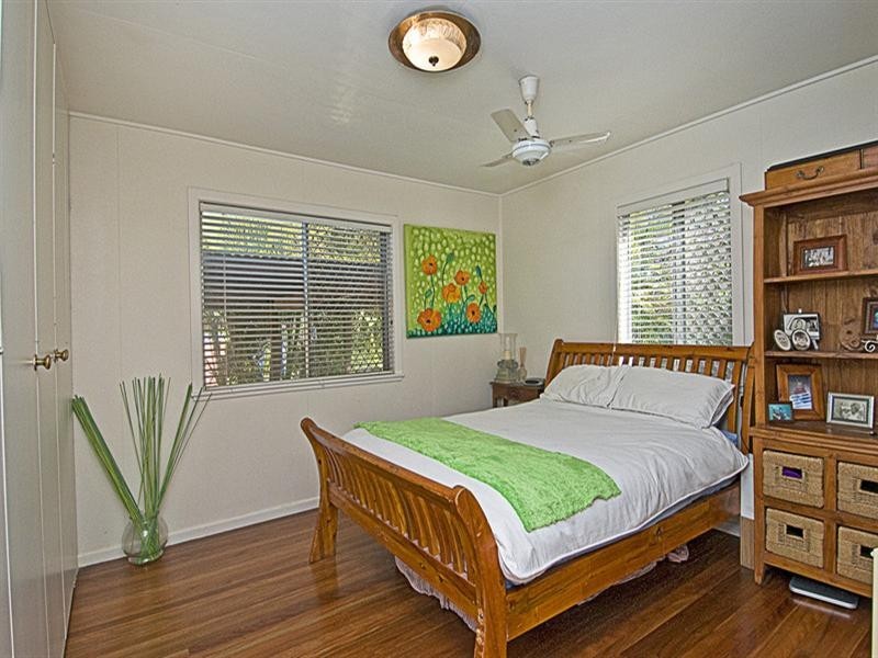 5 Celebes Avenue, Palm Beach QLD 4221