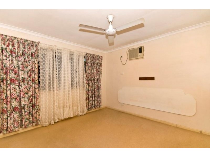 1/5 Fourteenth Avenue, Palm Beach QLD 4221