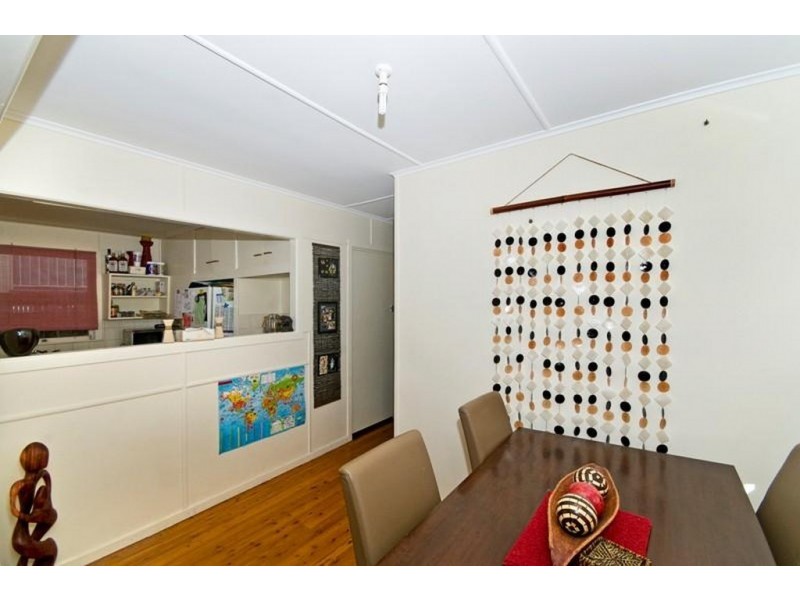 2/32 Third Avenue, Palm Beach QLD 4221