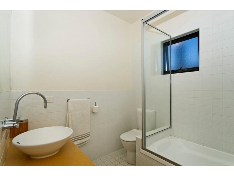 1/25 Swordfish Court, Palm Beach QLD 4221