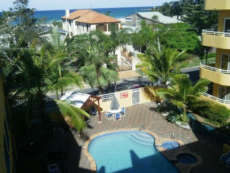 22/14 Jefferson Lane, Palm Beach QLD 4221