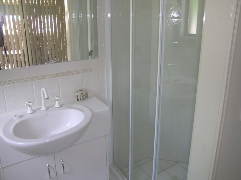 2/28 Tallebugera Drive, Palm Beach QLD 4221