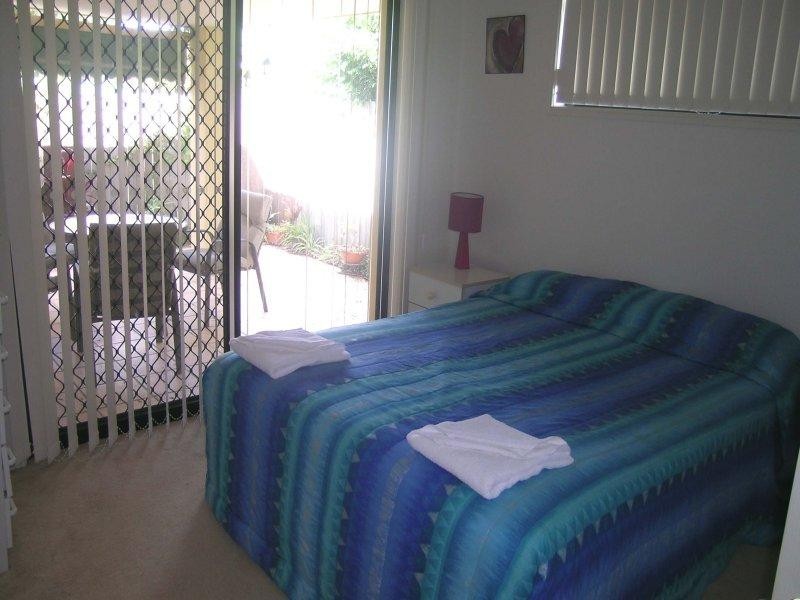 2/28 Tallebugera Drive, Palm Beach QLD 4221