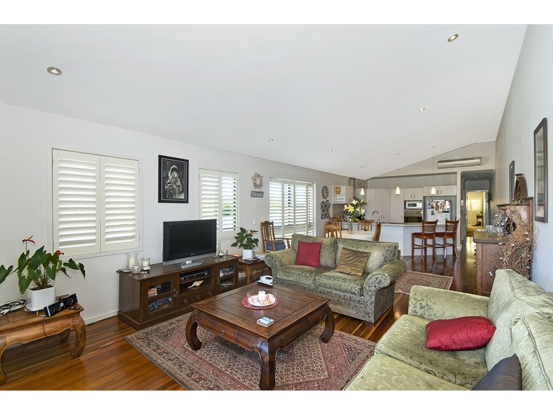 1/90 Leyte Avenue, Palm Beach QLD 4221