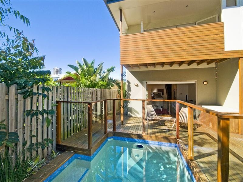 1/31 Third Avenue, Palm Beach QLD 4221