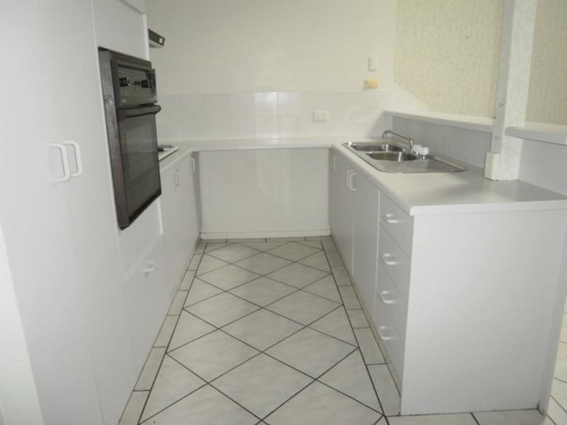 21/4 Itong Place, Currumbin Waters QLD 4223