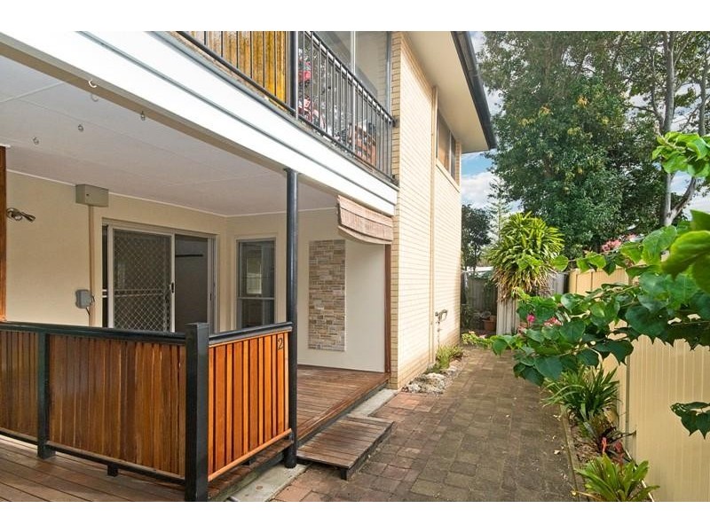 2/21 Tallebudgera Drive, Palm Beach QLD 4221