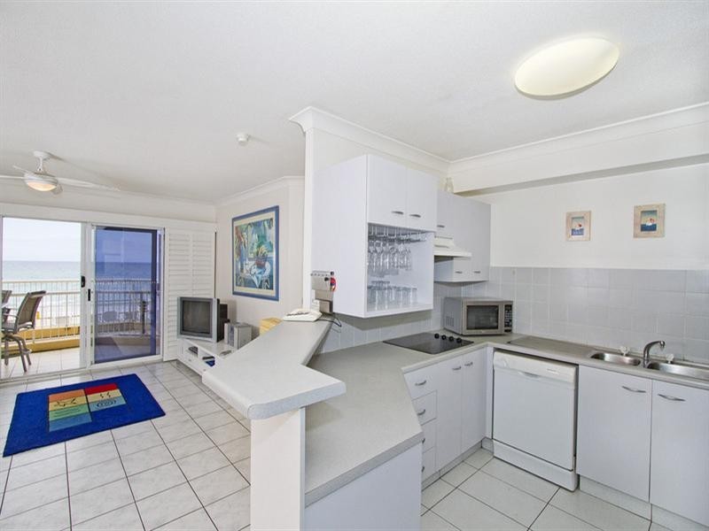 7/2 Seventeenth Avenue, Palm Beach QLD 4221