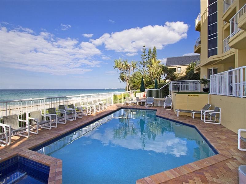 7/2 Seventeenth Avenue, Palm Beach QLD 4221