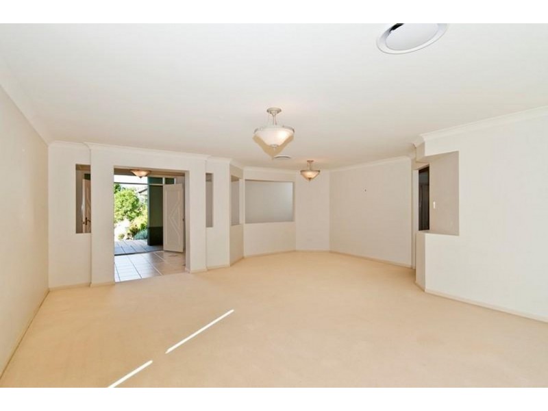 3 Mountain Ash Circuit, Robina QLD 4226