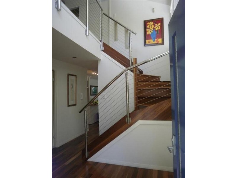 2/182 Cypress Terrace, Palm Beach QLD 4221