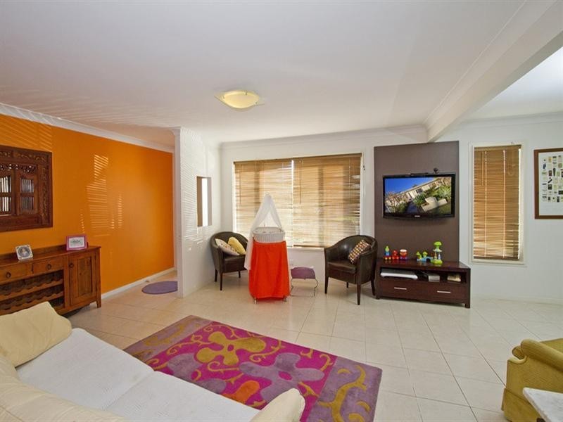 43 Parnki Parade, Palm Beach QLD 4221