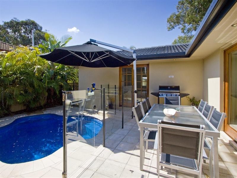 10 Eagle Avenue, Burleigh Waters QLD 4220