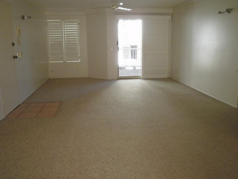 2/6 Teemangum Street, Tugun QLD 4224