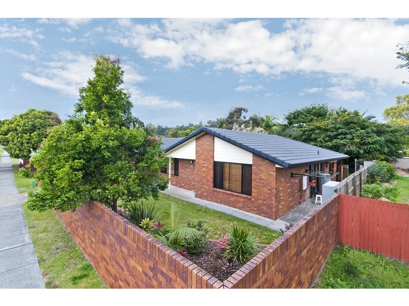 33 Avocado Street, Elanora QLD 4221