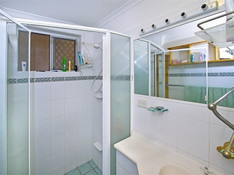 1/16 Thirteenth Avenue, Palm Beach QLD 4221