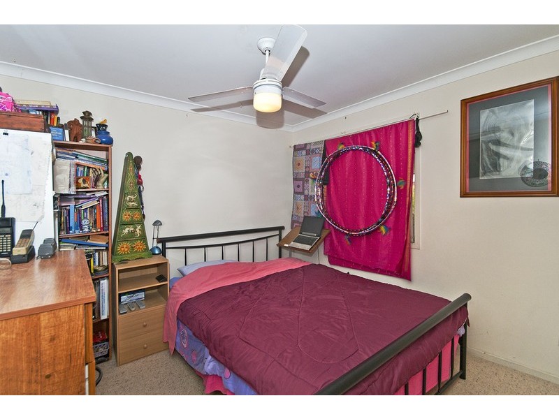 13 Sycamore Place, Palm Beach QLD 4221