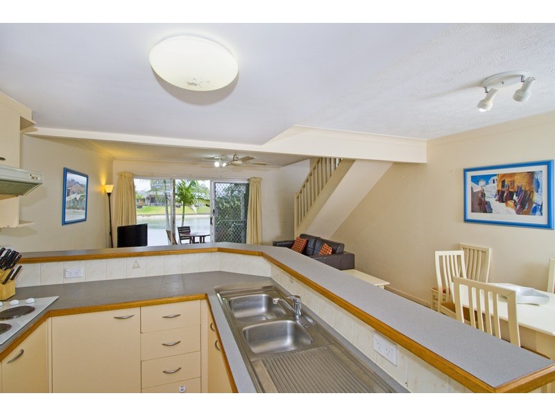 130/2 Coolgardie Street, Elanora QLD 4221