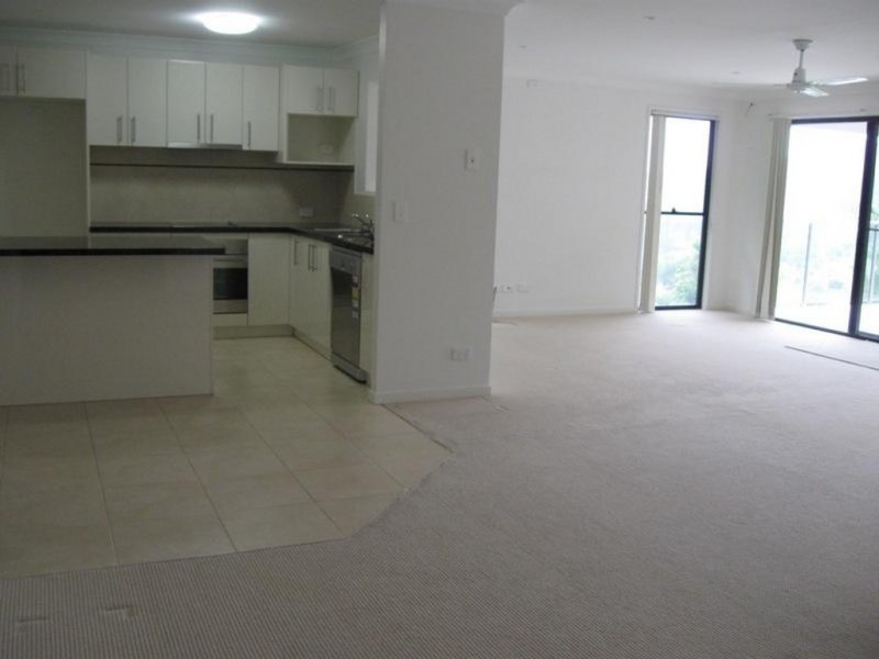 2/11 Sellin Place, Currumbin Waters QLD 4223