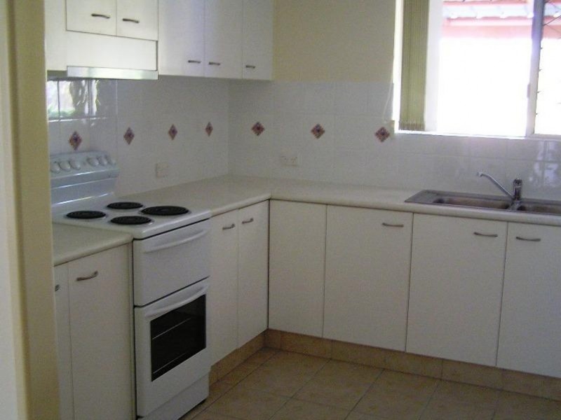 17 Tahiti Avenue, Palm Beach QLD 4221