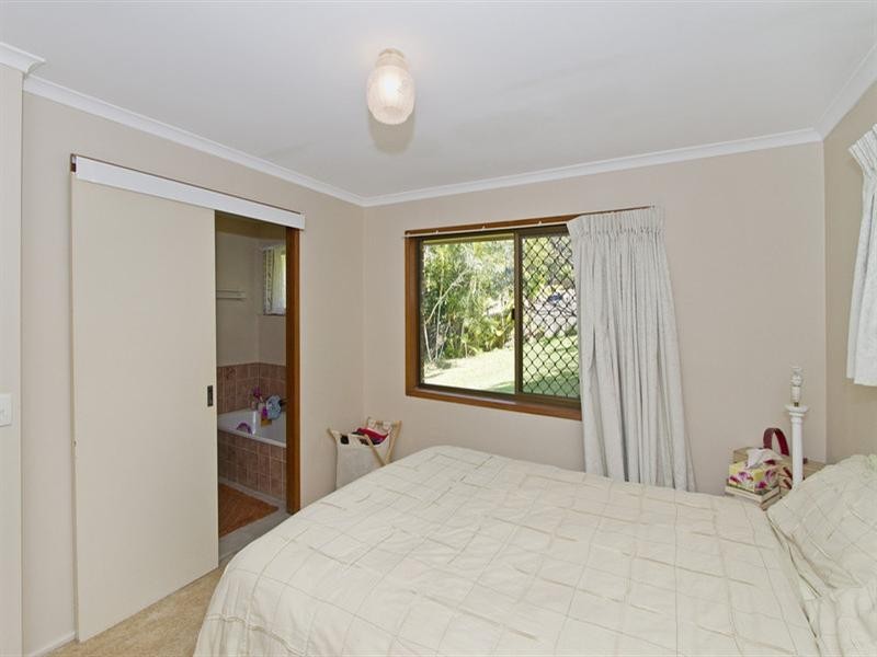 9 Ilford Close, Currumbin Waters QLD 4223