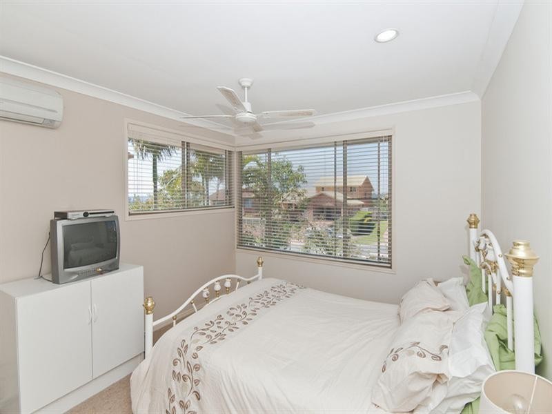 51 Doubleview Drive, Elanora QLD 4221