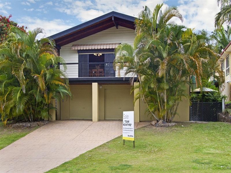 28 Kalamunda Close, Elanora QLD 4221