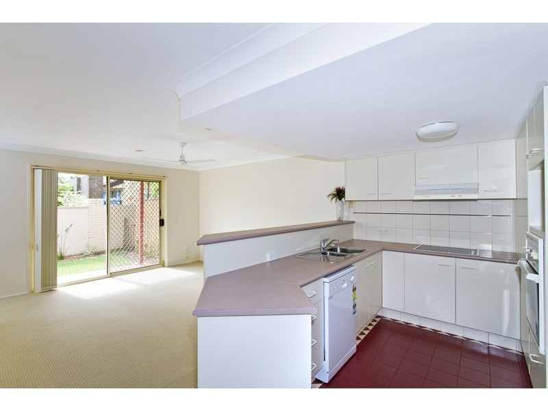 1/36 Guineas Creek Road, Currumbin Waters QLD 4223