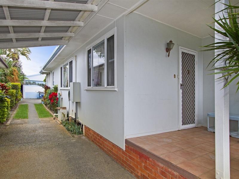 36 Seventh Avenue, Palm Beach QLD 4221