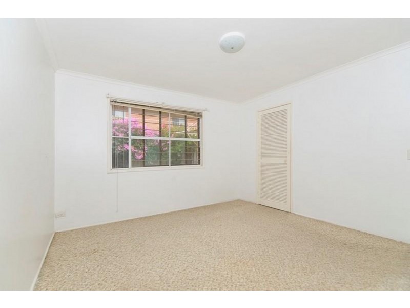 2/38 Tallebudgera Drive, Palm Beach QLD 4221