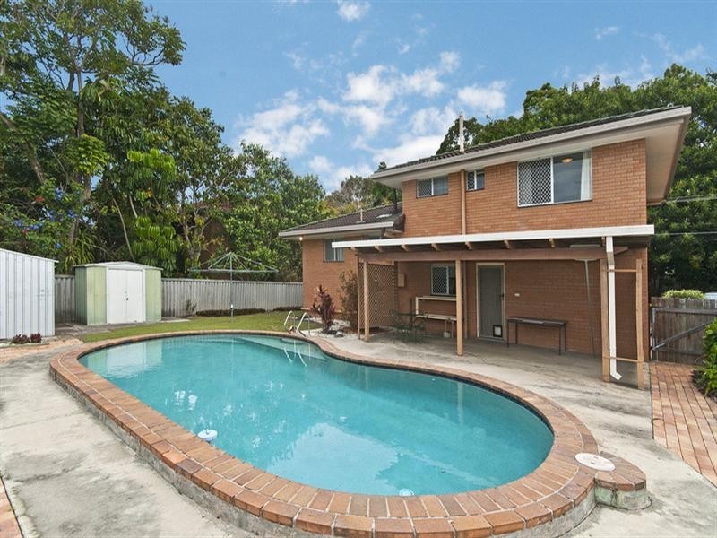 45 Waikiki Avenue, Palm Beach QLD 4221