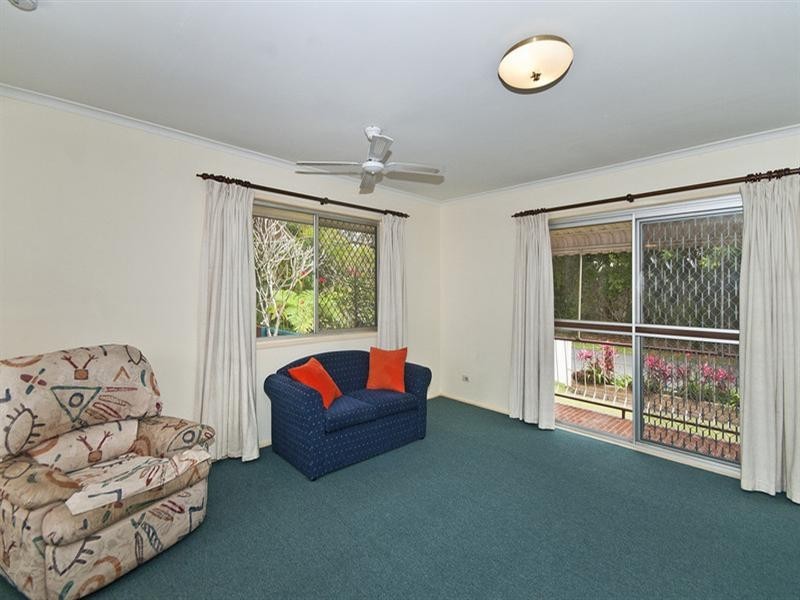 45 Waikiki Avenue, Palm Beach QLD 4221