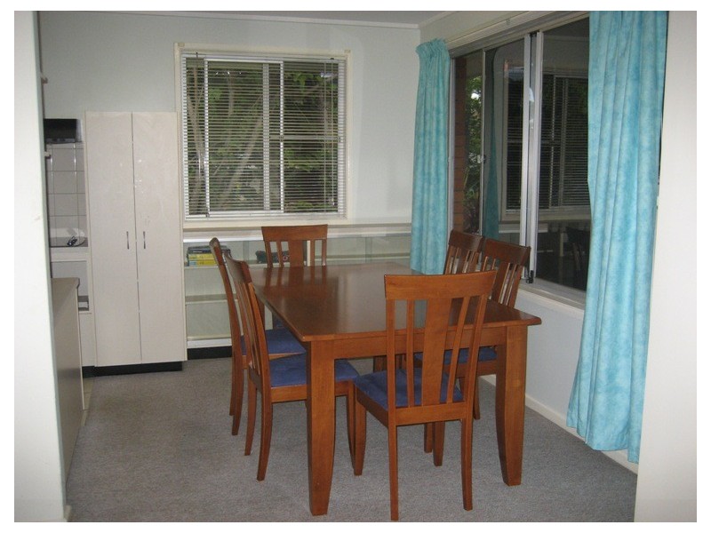 77 Leyte Avenue, Palm Beach QLD 4221