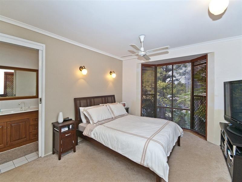 9 Jasper Court, Currumbin Waters QLD 4223