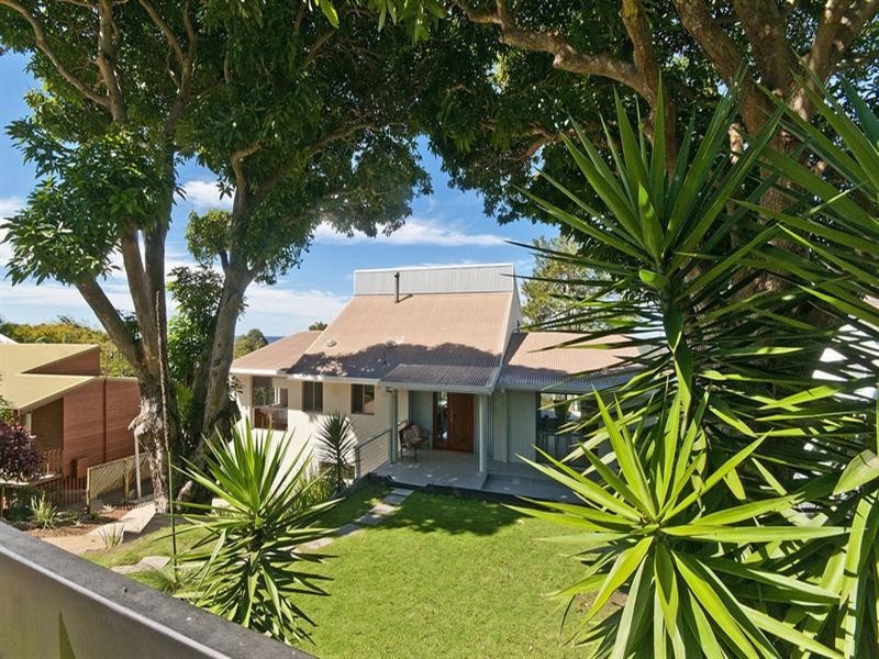 74 Doubleview Drive, Elanora QLD 4221