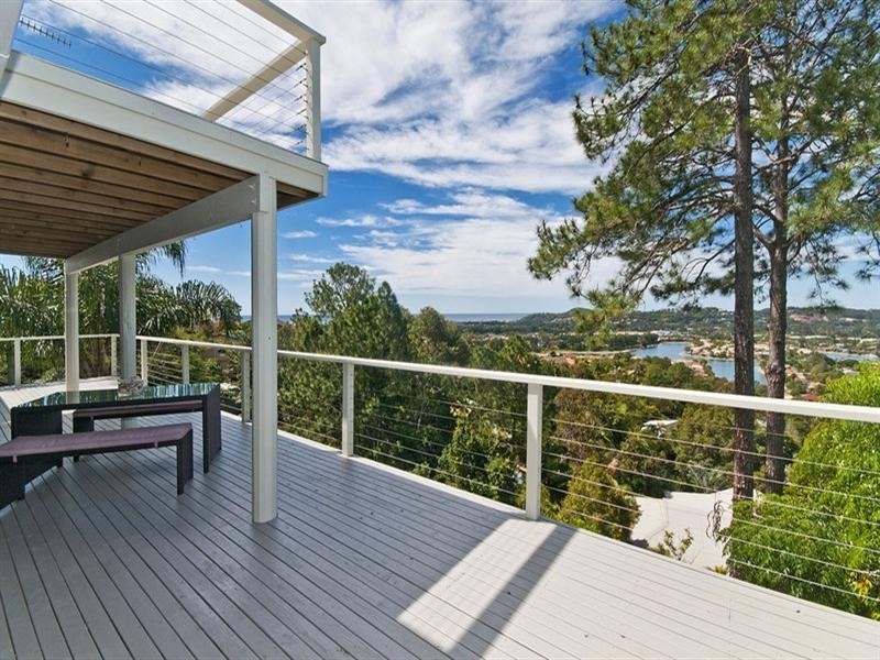 74 Doubleview Drive, Elanora QLD 4221