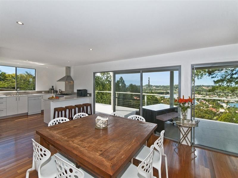 74 Doubleview Drive, Elanora QLD 4221