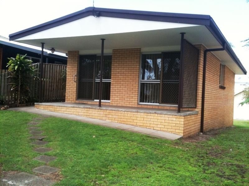 22 Fourteenth Avenue, Palm Beach QLD 4221