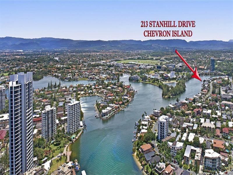 213 Stanhill Drive, Chevron Island QLD 4217