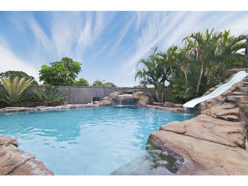 131 Mallawa Drive, Palm Beach QLD 4221