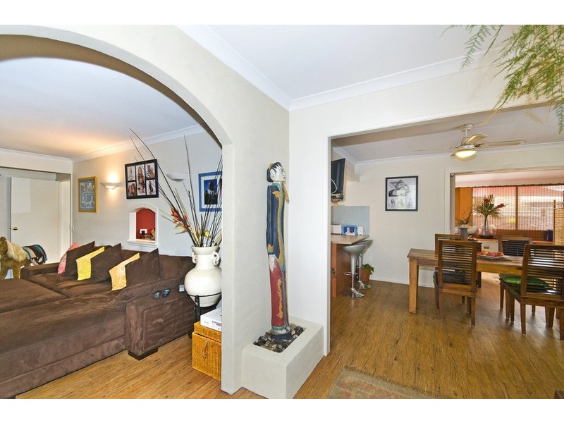 131 Mallawa Drive, Palm Beach QLD 4221