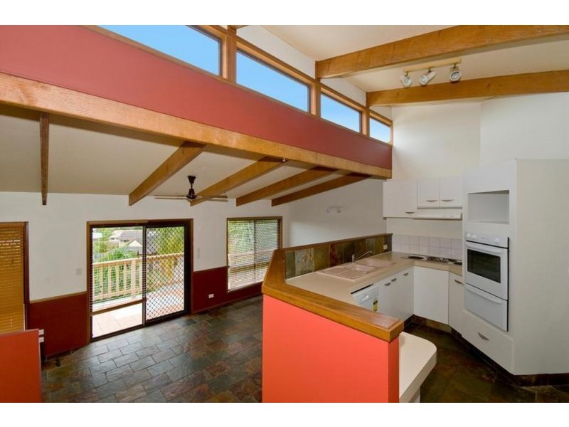 22 Bronzewing Close, Elanora QLD 4221