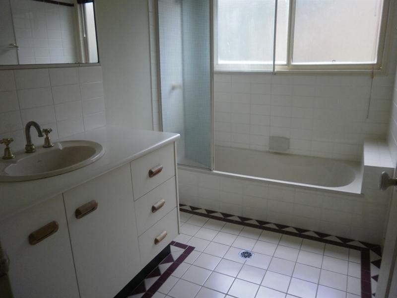 13 Yatama Place, Currumbin Waters QLD 4223