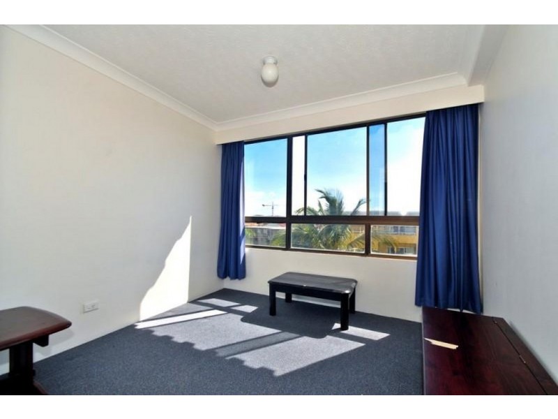 3E/973 Gold Coast Highway, Palm Beach QLD 4221