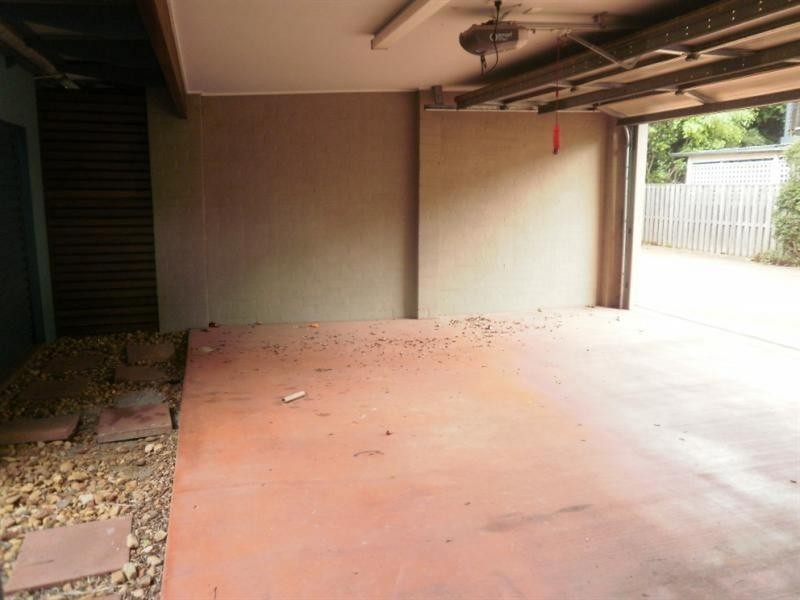 1/11 Leyte Avenue, Palm Beach QLD 4221