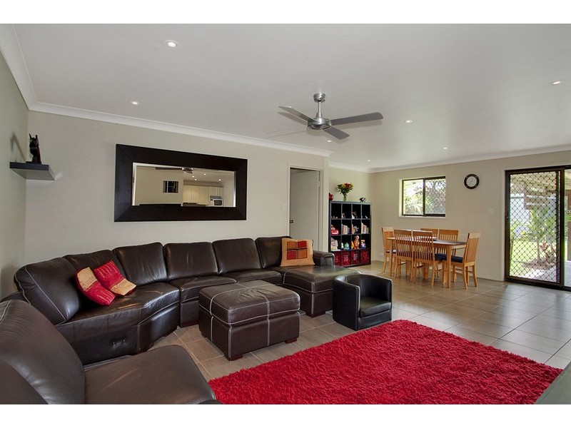 8 Celtis Court, Palm Beach QLD 4221